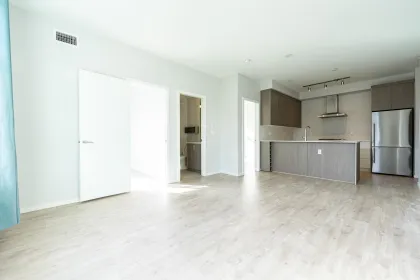 Kitchen Island Photo of PH27 6283 Kingsway, Burnaby, BC