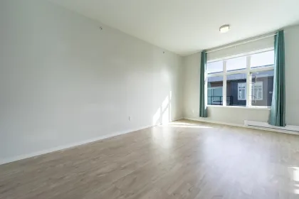 Office / Den Photo of PH27 6283 Kingsway, Burnaby, BC