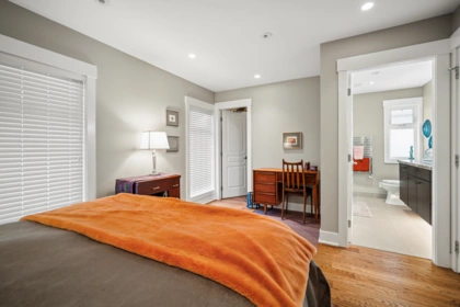 Basement Recreation Room Photo of 13387 13a Avenue, Surrey, BC