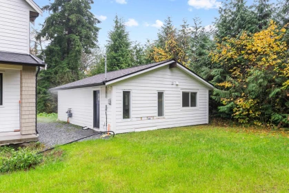Neighborhood Park Photo Near 9756 Dewdney Trunk Road, Mission, BC