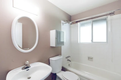 Basement Recreation Room Photo of 4981 Panorama Drive, Garden Bay, BC