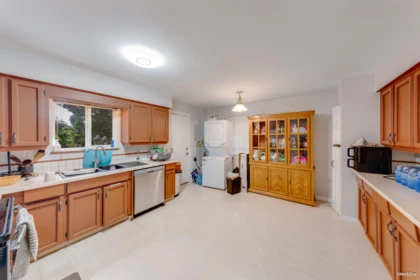 Laundry Room Photo of 11766 81a Avenue, Delta, BC