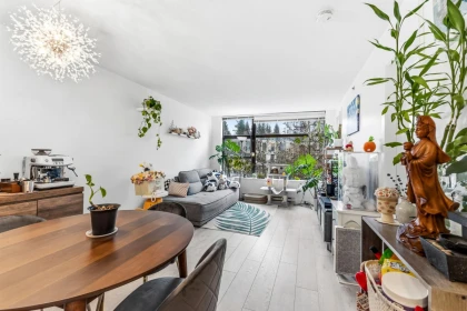 Breakfast Nook Photo of 401 5380 Oben Street, Vancouver, BC