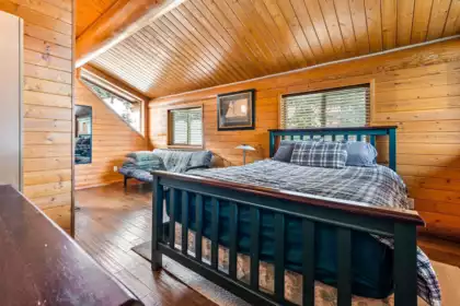 Basement Recreation Room Photo of 20758 Edelweiss Drive, Mission, BC