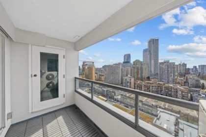 Mudroom Photo of 1908 1060 Alberni Street, Vancouver, BC