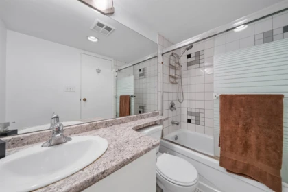 Office / Den Photo of 1908 1060 Alberni Street, Vancouver, BC