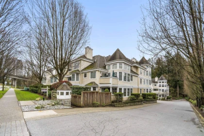 407 6820 Rumble Street, Burnaby, BC, Burnaby — Apartment/Condo for sale