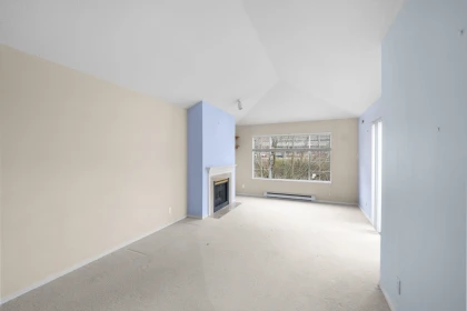 407 6820 Rumble Street, Burnaby, BC, Burnaby — Apartment/Condo for sale