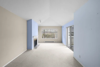 407 6820 Rumble Street, Burnaby, BC, Burnaby — Apartment/Condo for sale