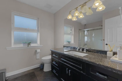 Hot Tub / Spa Photo of 17148 104 Avenue, Surrey, BC