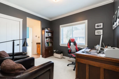 Garage Interior Photo of 17383 3a Avenue, Surrey, BC
