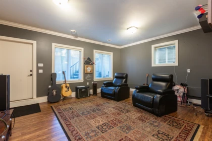 Hot Tub / Spa Photo of 17383 3a Avenue, Surrey, BC