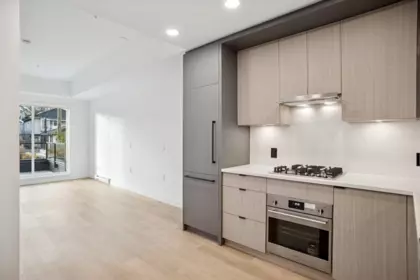 104 2268 E Broadway Street, Vancouver, BC, Vancouver — Apartment/Condo for sale