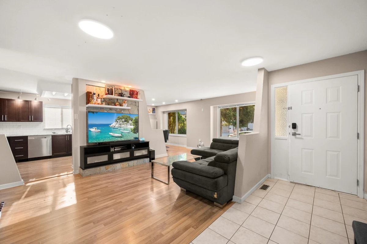 Family Room Photo of 35186 Skeena Avenue, Abbotsford, BC