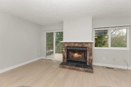 Basement Recreation Room Photo of 10 27272 32 Avenue, Langley, BC