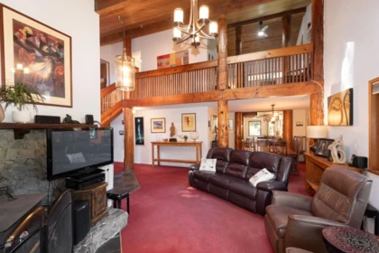 574 Cowan Road, Bowen Island, BC, Bowen Island — Single Family Residence for sale