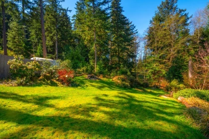 Garden / Landscaping Photo of 574 Cowan Road, Bowen Island, BC