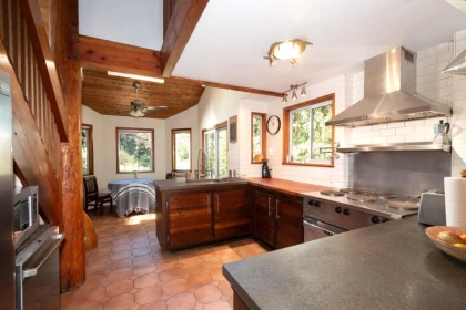 Kitchen Island Photo of 574 Cowan Road, Bowen Island, BC