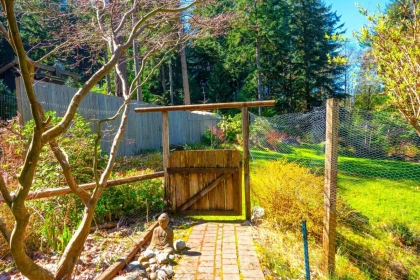 Outdoor Deck Photo of 574 Cowan Road, Bowen Island, BC