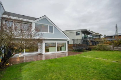 Swimming Pool Photo of 1584 Beach Grove Road, Delta, BC