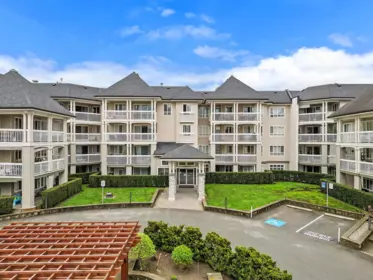 112 22022 49 Avenue, Langley, BC, Langley — Apartment/Condo for sale