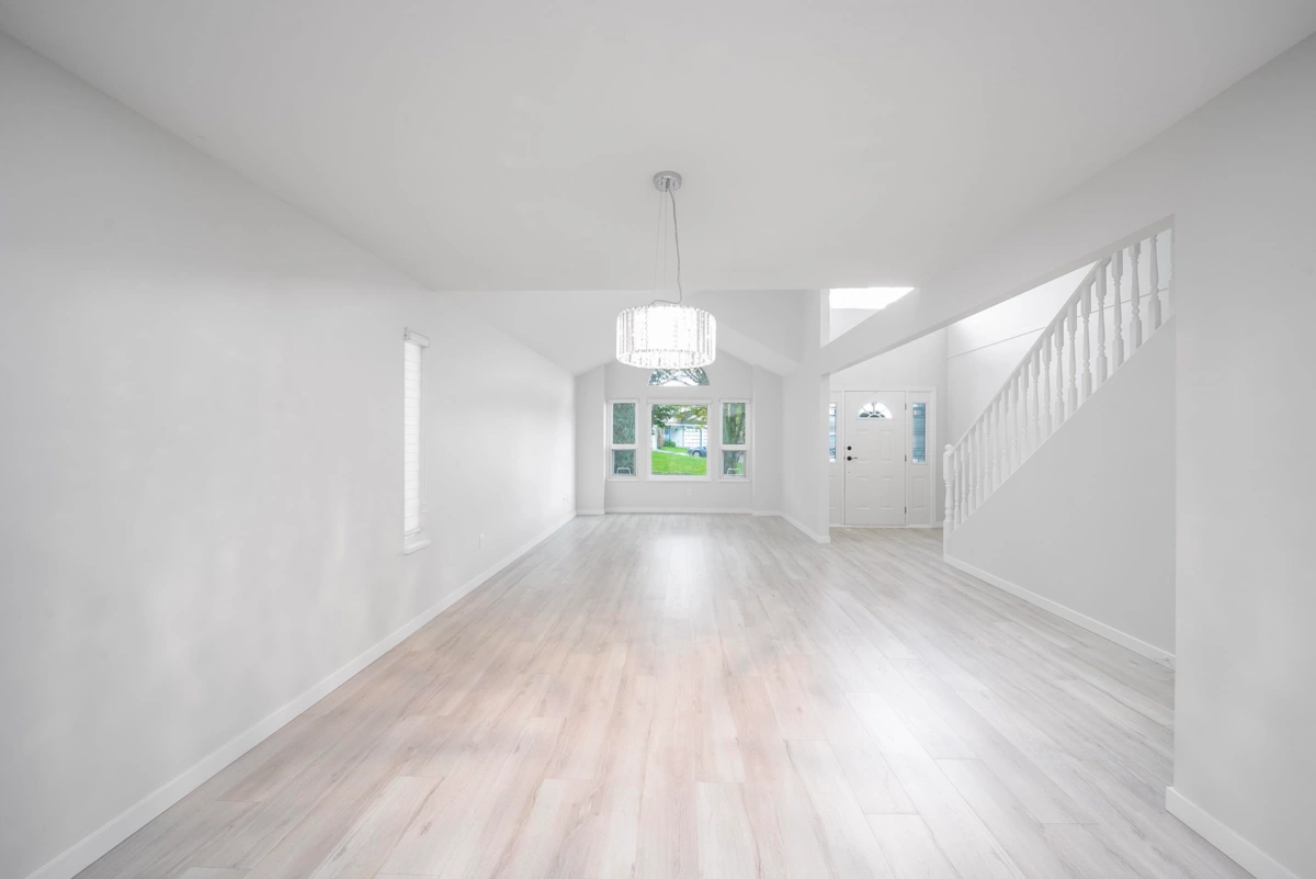 Family Room Photo of 12344 234 Street, Maple Ridge, BC