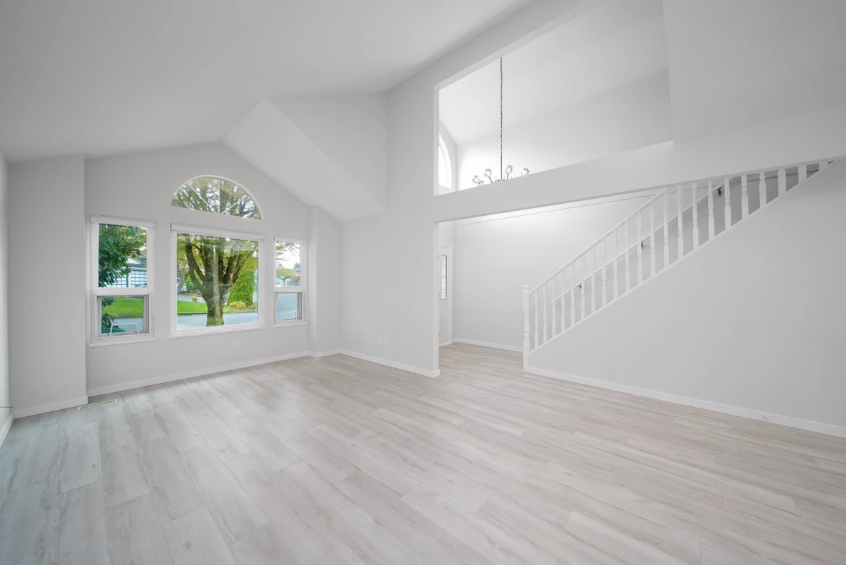 Living Room Photo of 12344 234 Street, Maple Ridge, BC