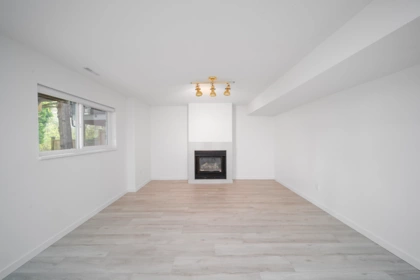 Entry Foyer Photo of 12344 234 Street, Maple Ridge, BC