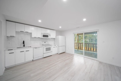 Laundry Room Photo of 12344 234 Street, Maple Ridge, BC