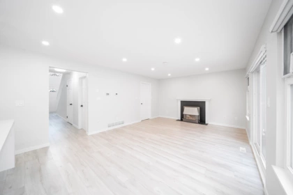 Walk-In Closet Photo of 12344 234 Street, Maple Ridge, BC