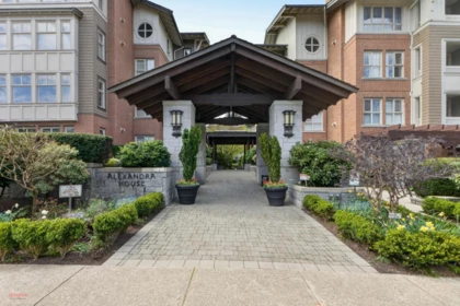 1304 4655 Valley Drive, Vancouver, BC, Vancouver — Apartment/Condo for sale