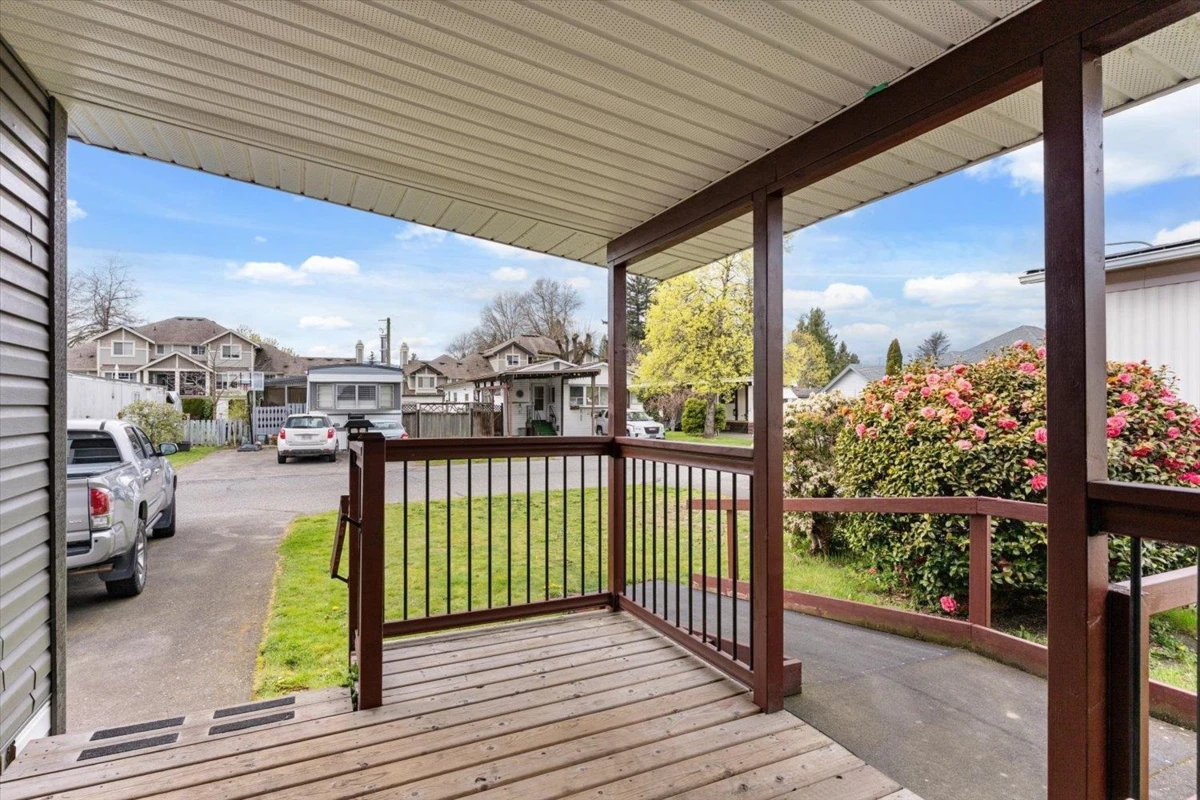 Family Room Photo of 73 45640 Watson Road, Chilliwack, BC