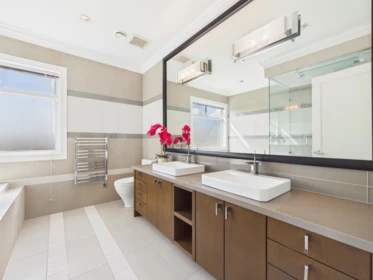 Entry Foyer Photo of 7320 Dow Avenue, Burnaby, BC