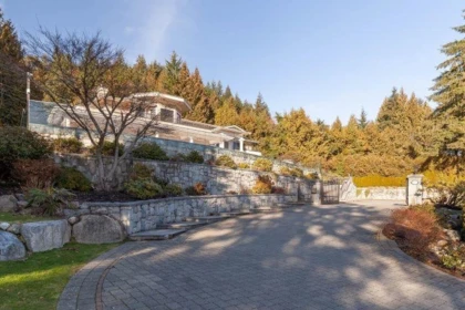 1167 Eyremount Drive, West Vancouver, BC, West Vancouver — Single Family Residence for sale