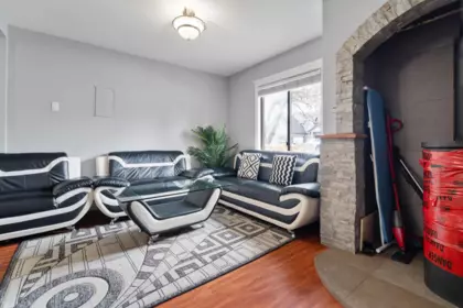 Breakfast Nook Photo of 14115 110 Avenue, Surrey, BC
