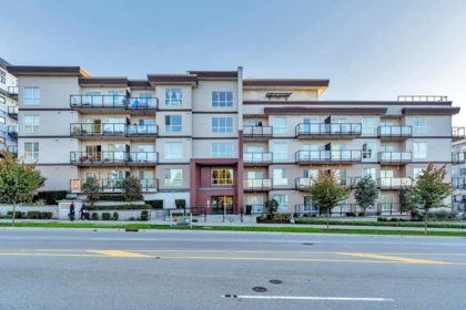 221 13768 108 Avenue, Surrey, BC, Surrey — Apartment/Condo for sale
