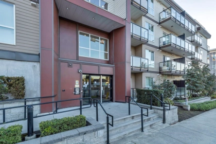 221 13768 108 Avenue, Surrey, BC, Surrey — Apartment/Condo for sale