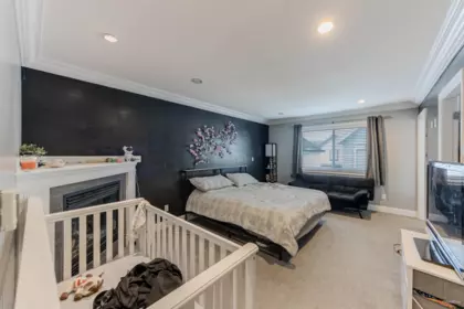 Powder Room Photo of 6686 195 Street, Surrey, BC