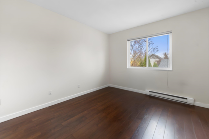 Basement Recreation Room Photo of 339 E 41st Avenue, Vancouver, BC