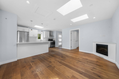 339 E 41st Avenue, Vancouver, BC, Vancouver — Single Family Residence for sale