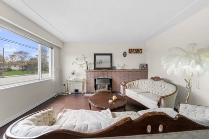 Primary Bedroom Photo of 339 E 41st Avenue, Vancouver, BC