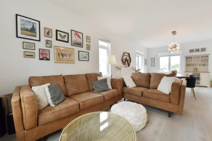 44 2070 Oak Meadows Drive, Surrey, BC, Surrey — Townhouse for sale