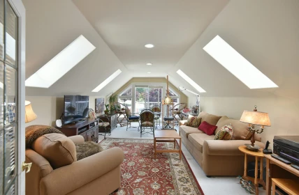 Basement Recreation Room Photo of 397 Vernon Place, Gibsons, BC
