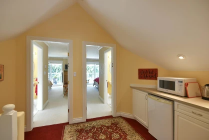 Mudroom Photo of 397 Vernon Place, Gibsons, BC