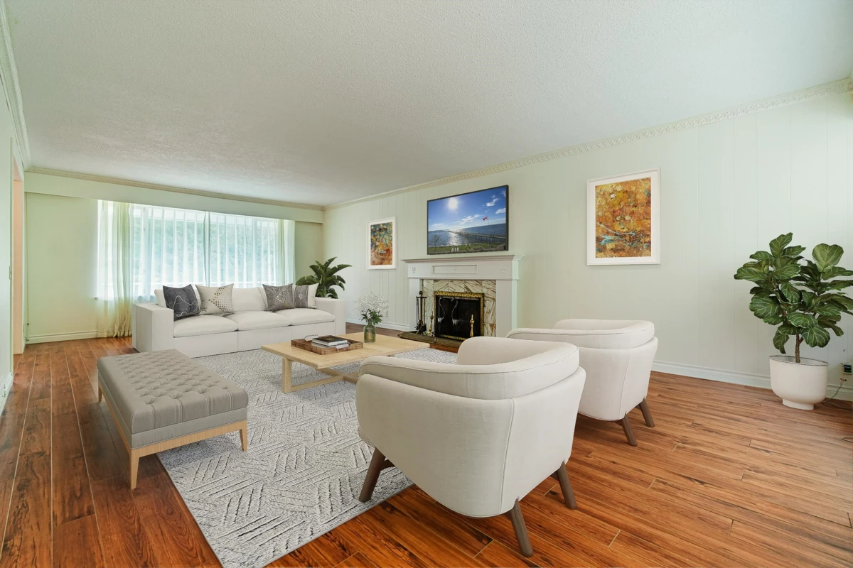 Family Room Photo of 5725 Cranley Drive, West Vancouver, BC