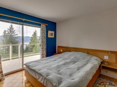 Basement Recreation Room Photo of 110 Oceanview Place, Lions Bay, BC