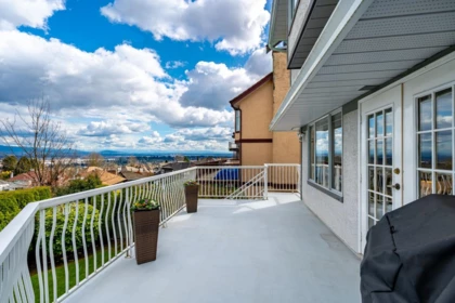 Basement Recreation Room Photo of 580 Clearwater Way, Coquitlam, BC