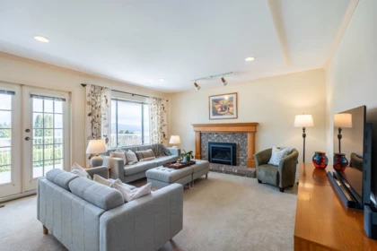 Office / Den Photo of 580 Clearwater Way, Coquitlam, BC
