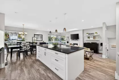 Kitchen Island Photo of 11702 64a Avenue, Delta, BC