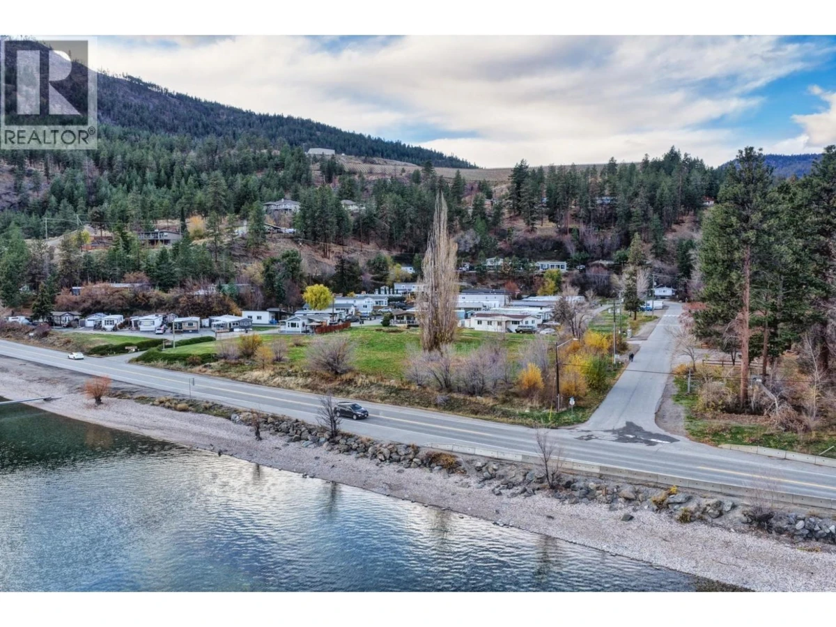 Family Room Photo of 6705 97 Highway, No City Value, BC
